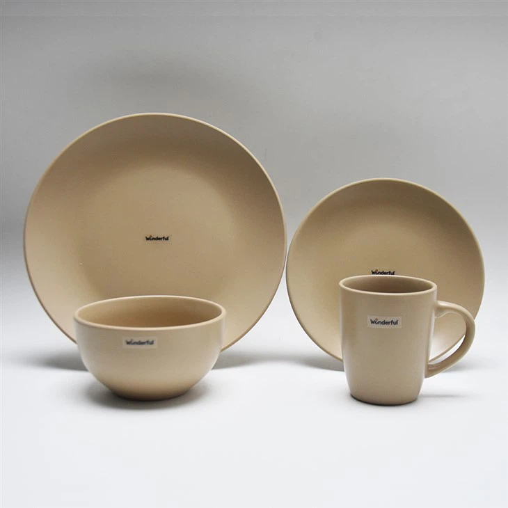 আধুনিক কমনীয়তা টেবিলওয়্যার সংগ্রহ