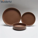 সিরামিক প্লেট এবং বাটি