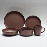 সরল রঙ গ্লাসযুক্ত মিনিমালিস্ট টেবিলওয়্যার সংগ্রহ