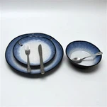 সাদা এবং নীল ডিনার সেট